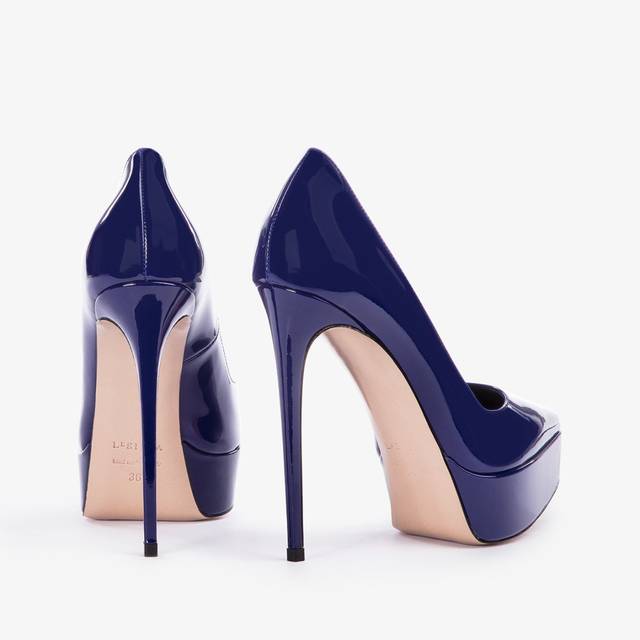 Le Silla Décolleté con plateau vernice blu lazuli 50% di sconto per tempo limitato