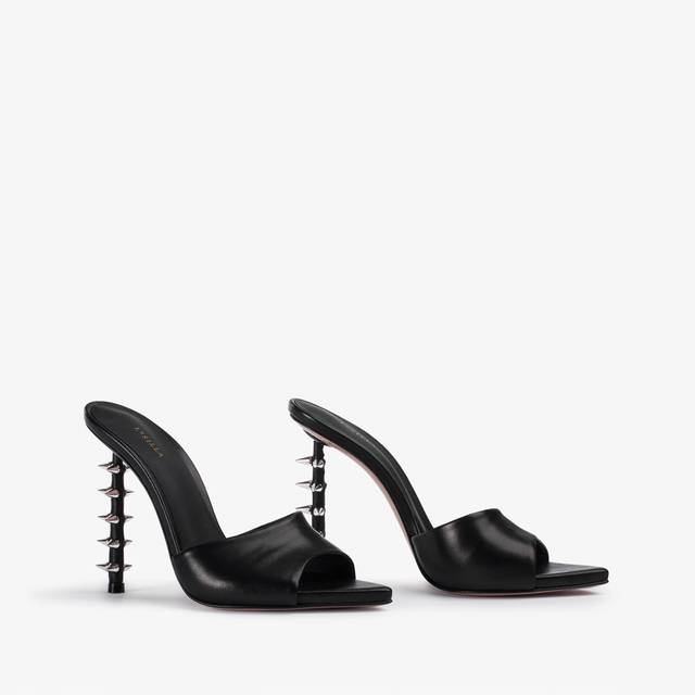 Le Silla Sandalo mule pelle nero con borchie Pezzi Unici