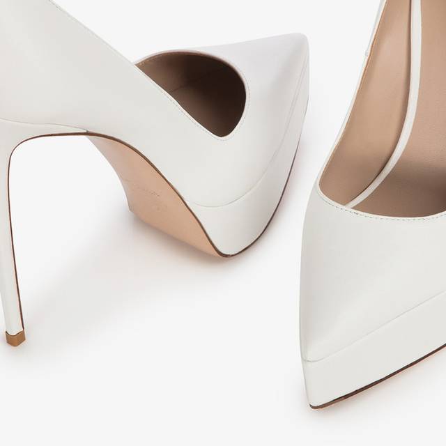 Le Silla Décolleté con plateau pelle bianca carta Comprare a buon mercato