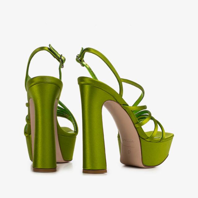 Le Silla Sandalo raso verde tokyo Enormi sconti