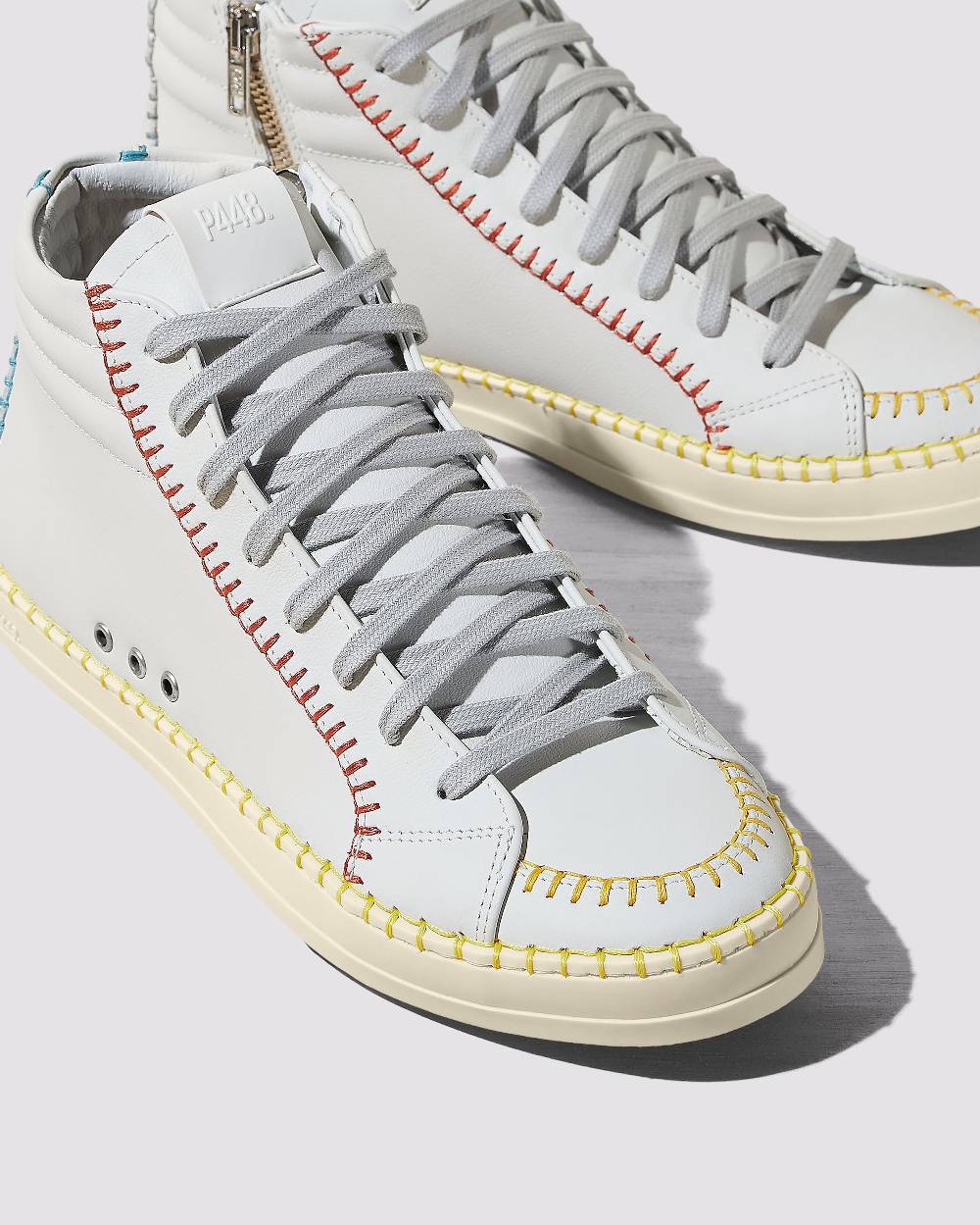 P448 Skate White/Stitch Presa