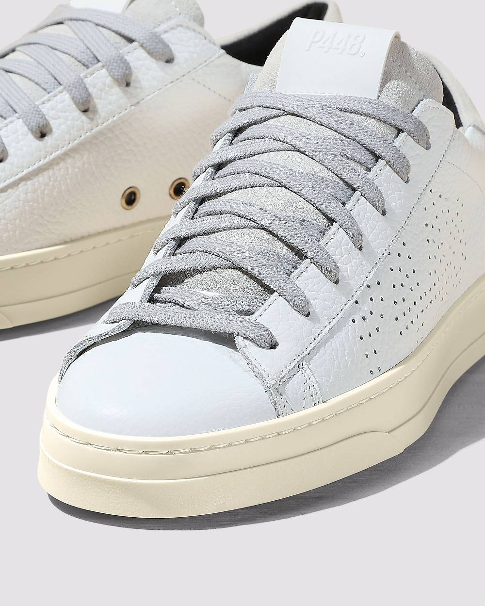 P448 Jack All White In Linea