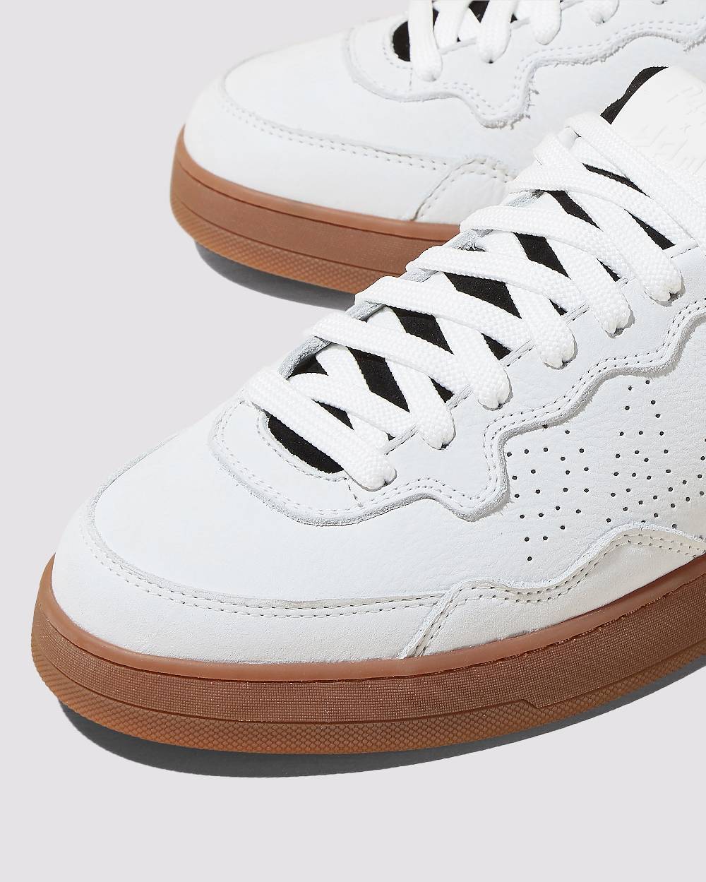 P448 Yam White/Nero Affare Del Giorno