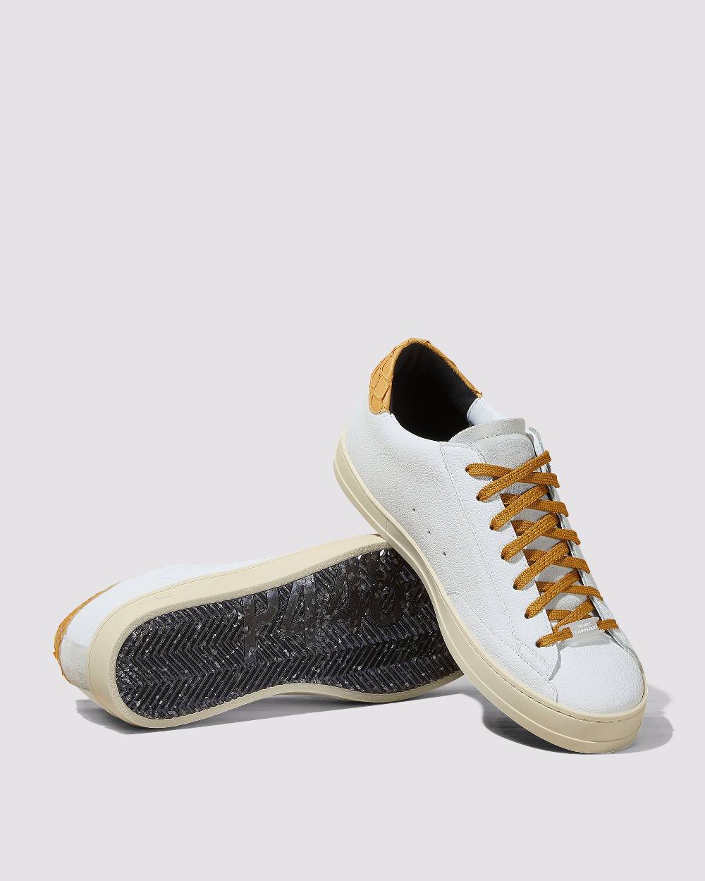 P448 John Carp/Mustard Nuovo