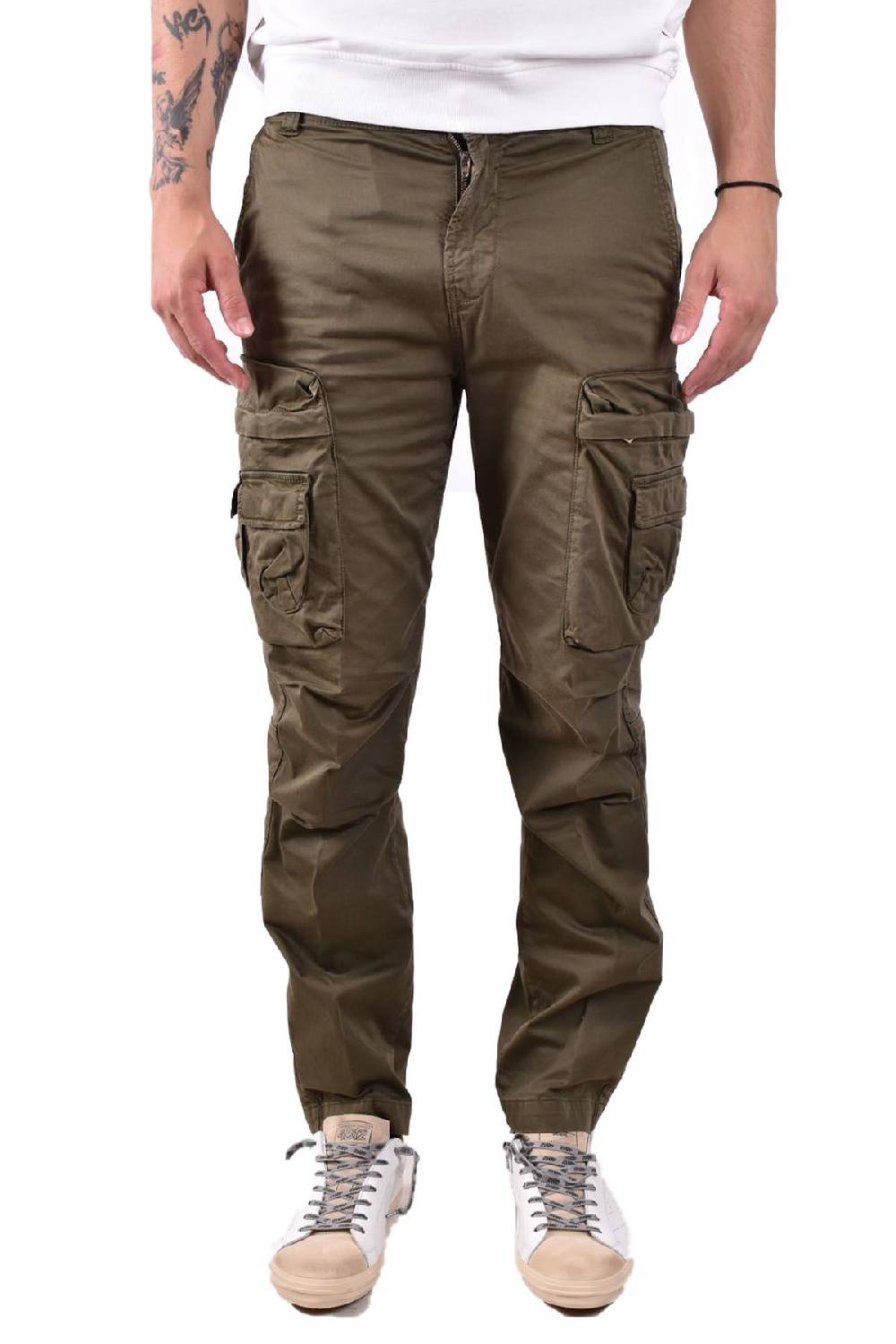 DIESEL  Pantaloni Uomo Diesel in Cotone Azzurro A12878 Novità