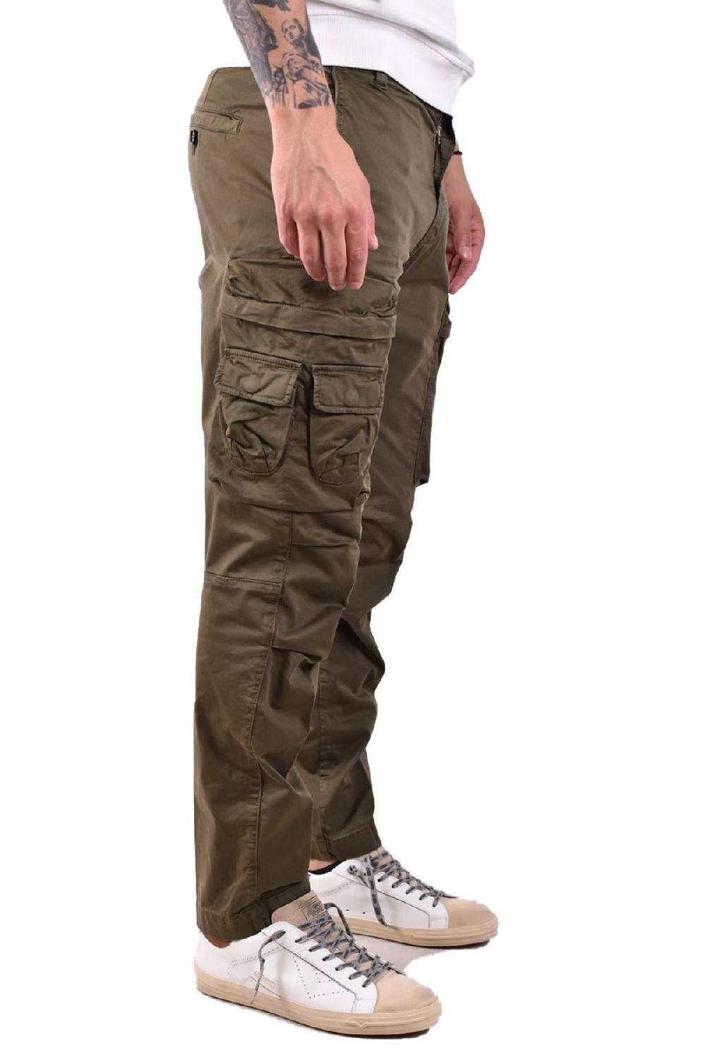 DIESEL  Pantaloni Uomo Diesel in Cotone Azzurro A12878 Novità