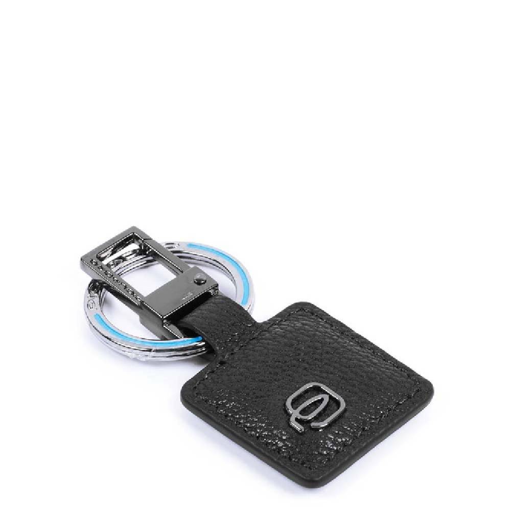 PIQUADRO  Portachiavi in Pelle Nera PIQUADRO - Accessorio Uomo con Moschettone Sconto