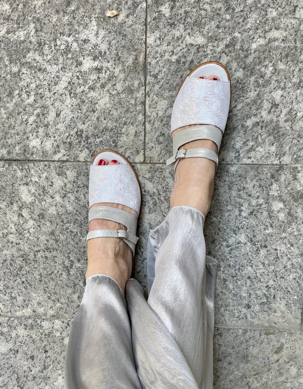 Rose'S Roses Amanda Silver Online Outlet