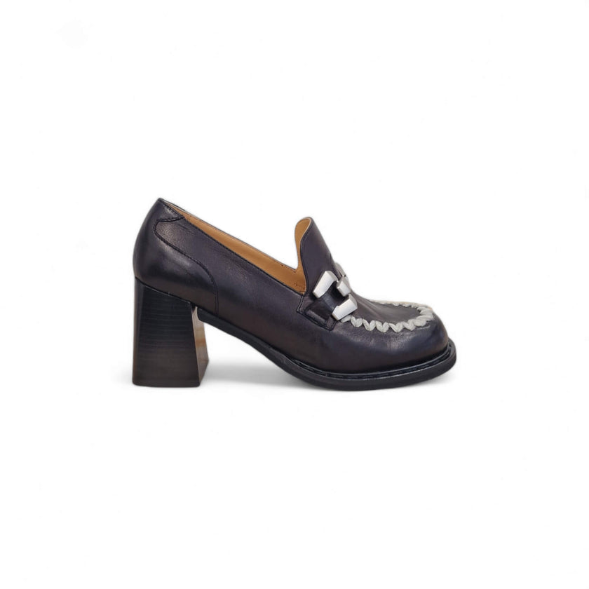 Viola Ricci Carla - Mocassino con tacco - nero Offerta Giorno del Papà