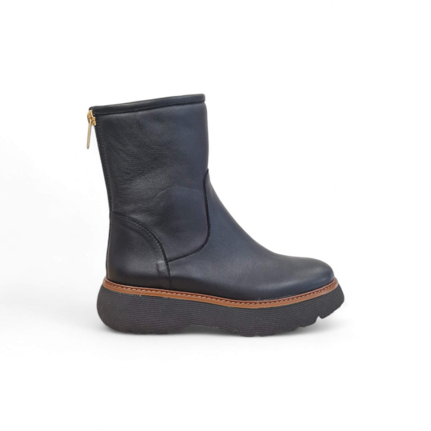 Viola Ricci Gio - tronchetto pelle nera Fino Al -60%