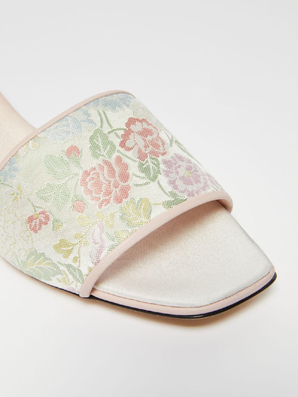 Weekend Sandalo flat in seta jacquard Solo un giorno rimasto